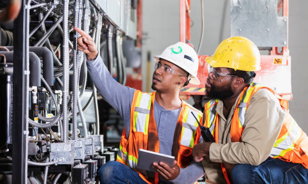 Best Local Electrician Companies  in Braselton, GA